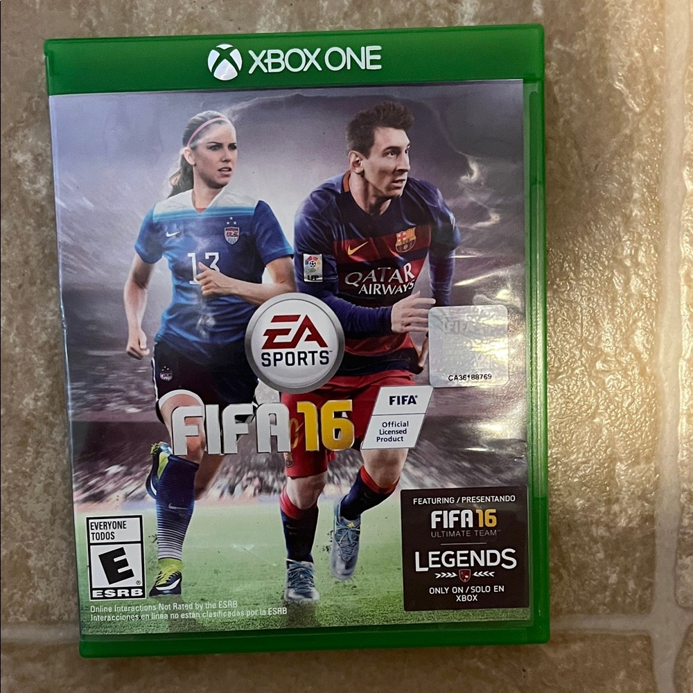 **Last chance** FIFA 16 for Xbox One - Green Case